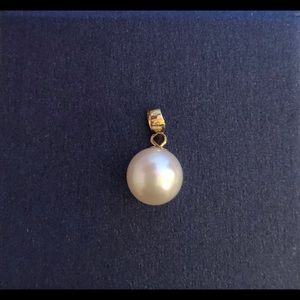 Genuine Akoya White Pearl Pendant